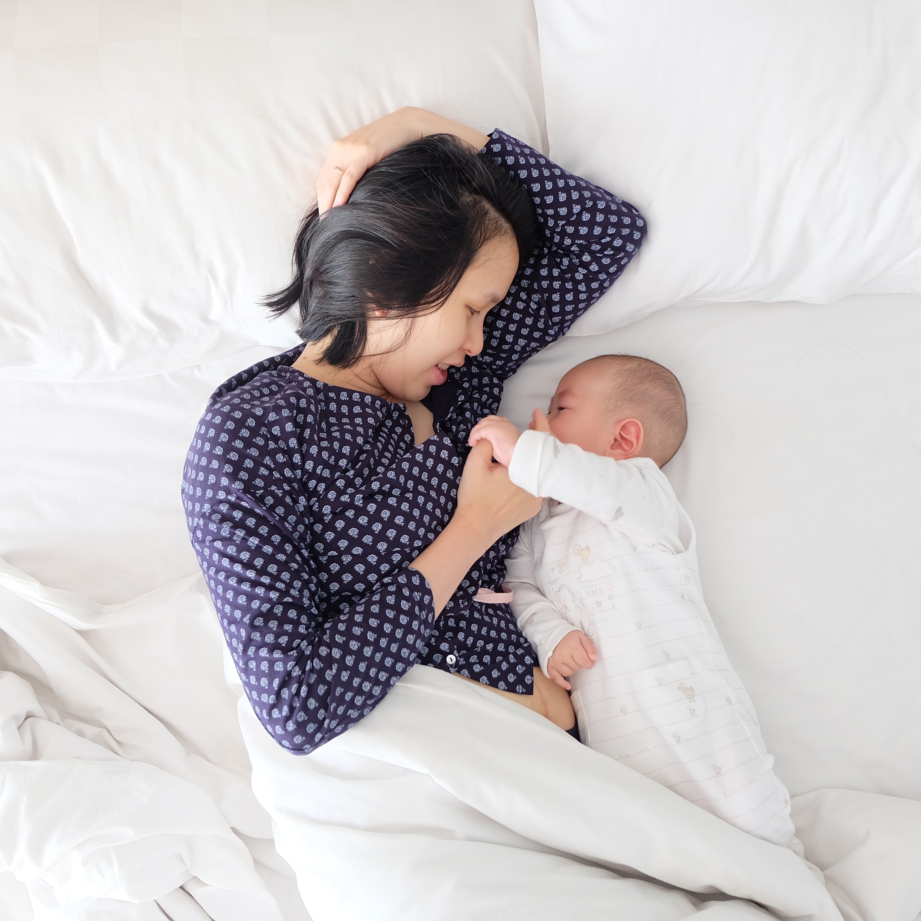 The New Mom's Guide to Breastfeeding at Night