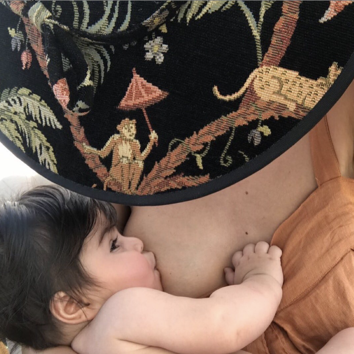 Breastfeeding with Postpartum Thyroiditis
